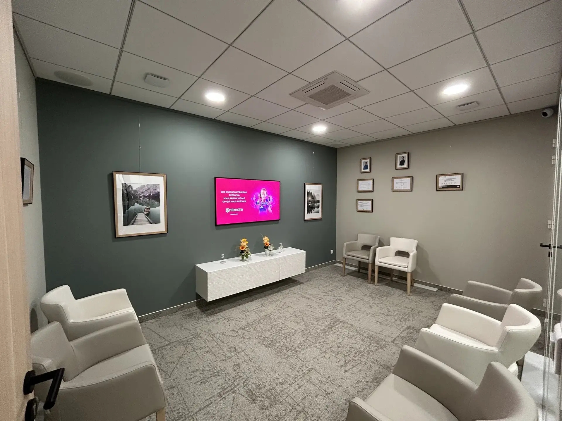 Photo Audioprothésiste Entendre Le Mans