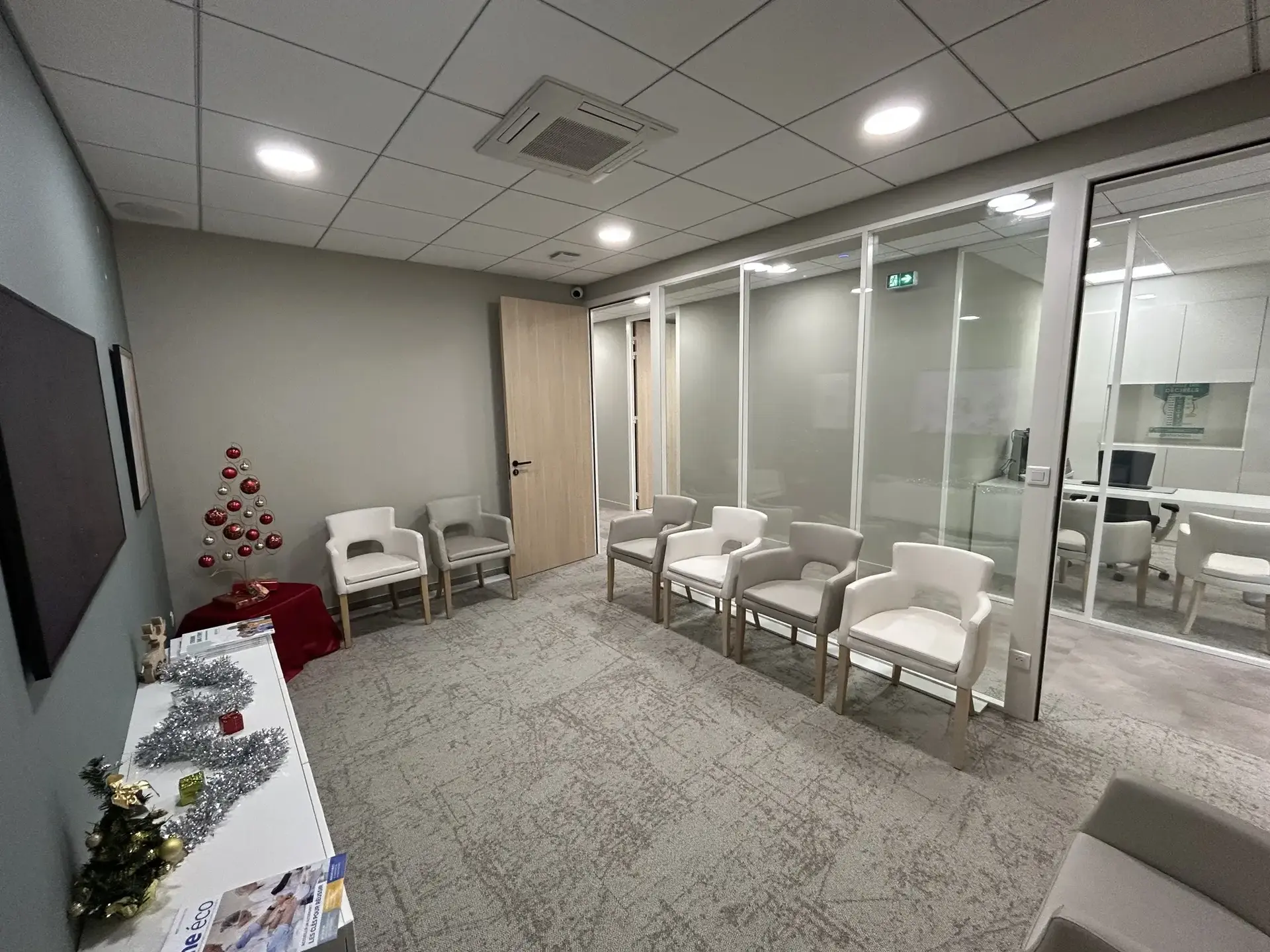 Photo Audioprothésiste Entendre Le Mans